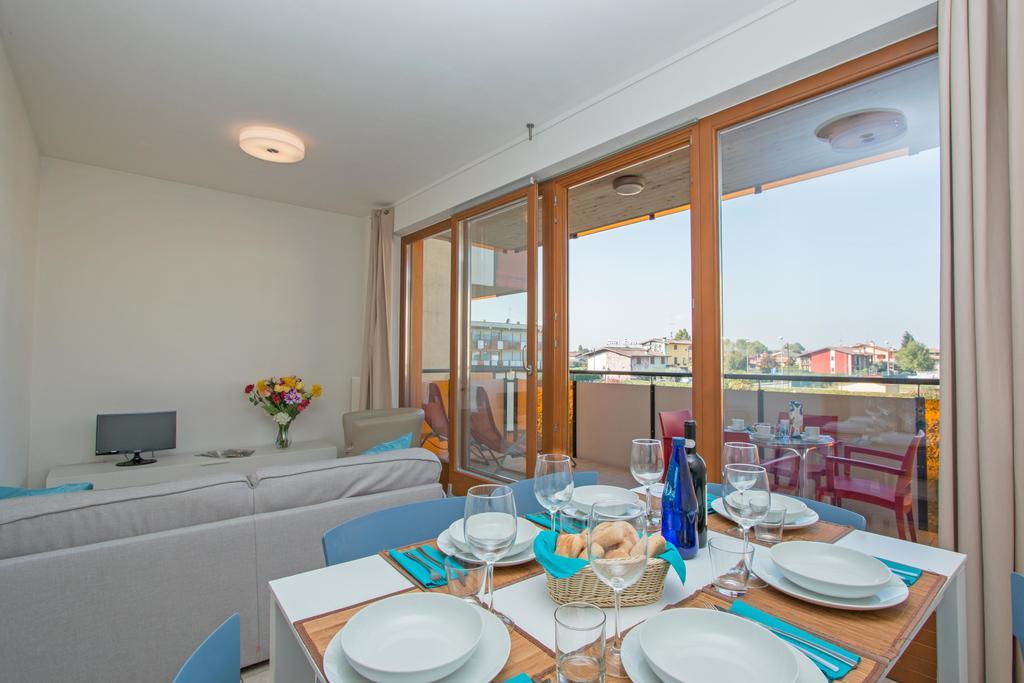 Benacus E4 Apartment By Wonderful Italy ซีร์มิโอเน ภายนอก รูปภาพ
